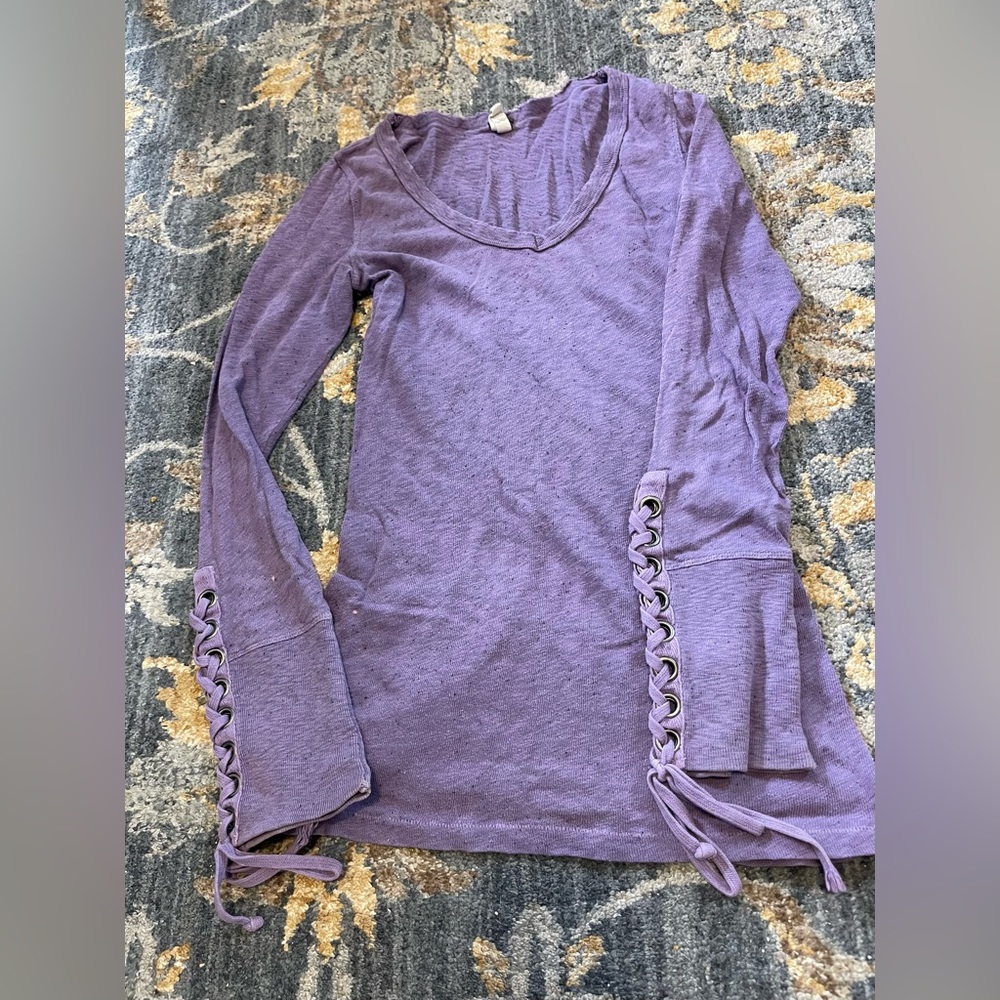 Free People lace up cuff top
